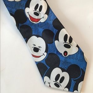 Davenport Disney Mickey Mouse Tie